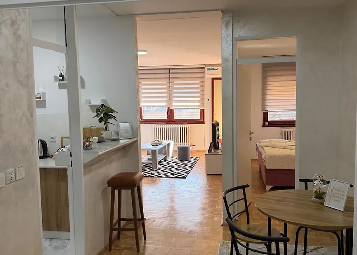 アパート Apartment-heart Of