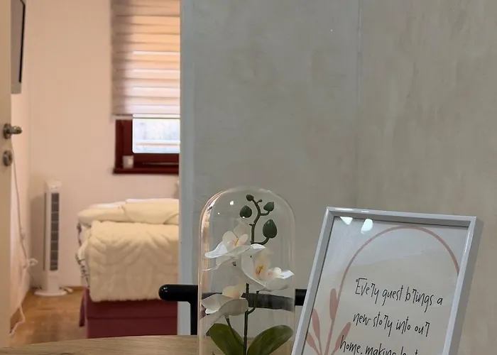 アパート Apartment-heart Of *