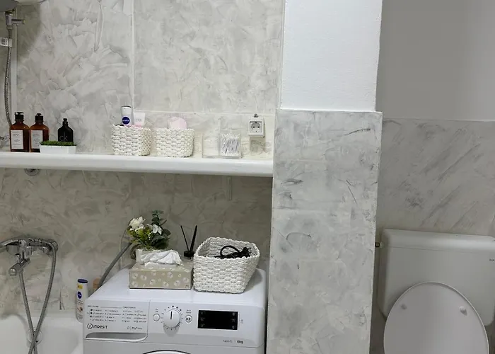 アパート Apartment-heart Of *