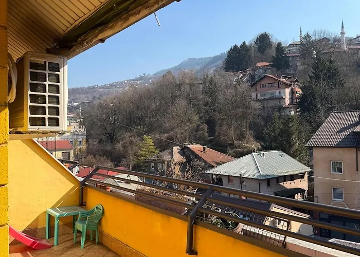 Apartment-heart Of アパート *